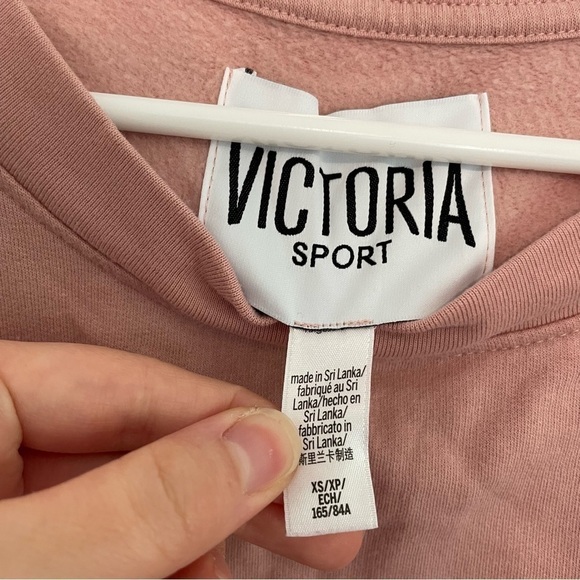 VICTORIA SPORT VICTORIA'S SECRET Blush Light Pink Spellout Crewneck Sweatshirt - Picture 3 of 12